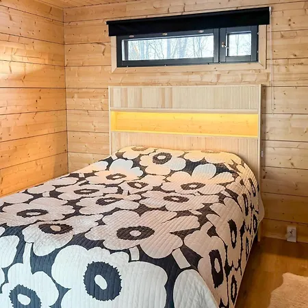 Tatil Evi Lakeside By Interhome