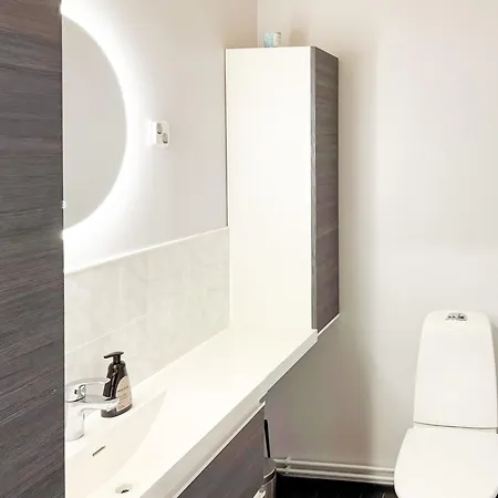 Tatil Evi Lakeside By Interhome