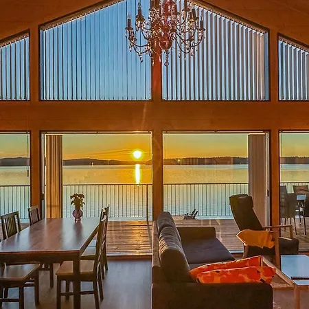 Prázdninový dům Lakeside By Interhome *